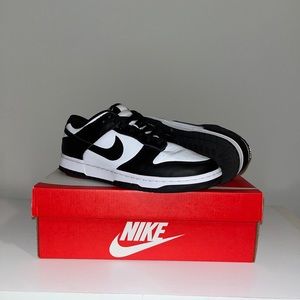 Nike Panda Dunks Sz: 9